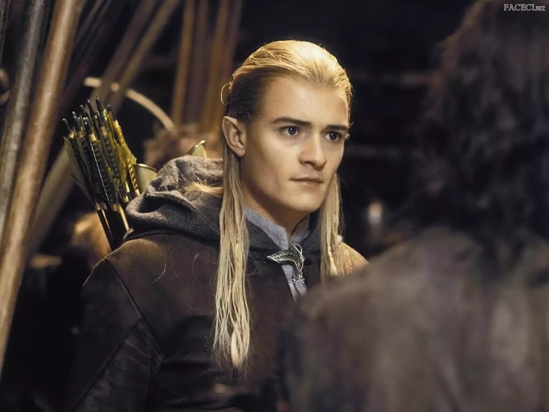 Orlando Bloom, długie włosy